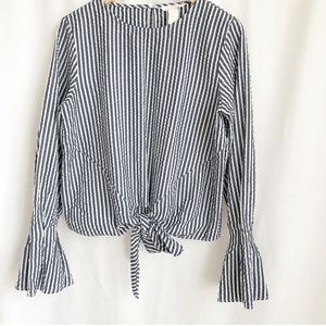 H&M blue and white tie front stripe shirt